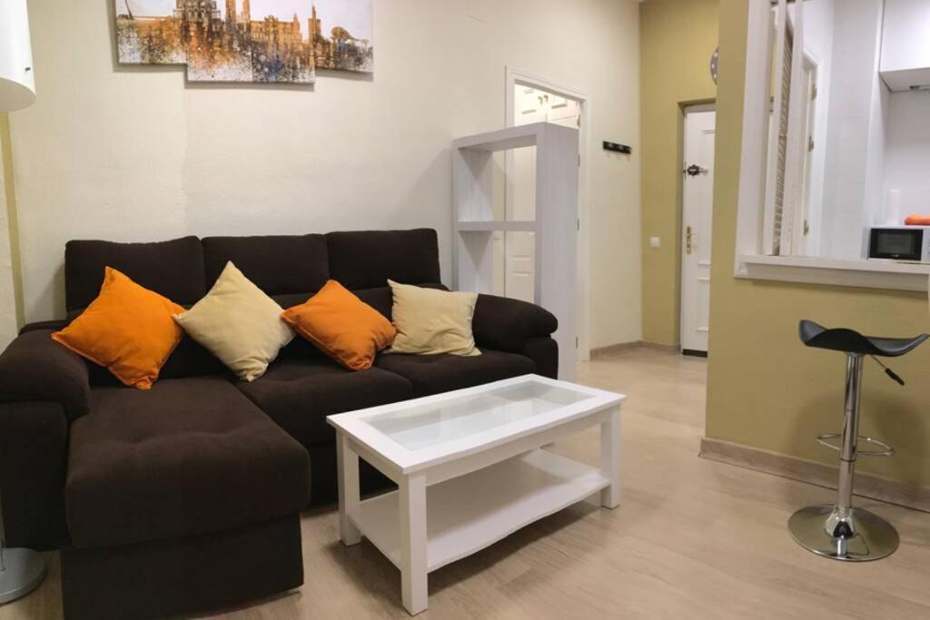Cozy And Well Located Apartment In The Center Of Siviglia Esterno foto